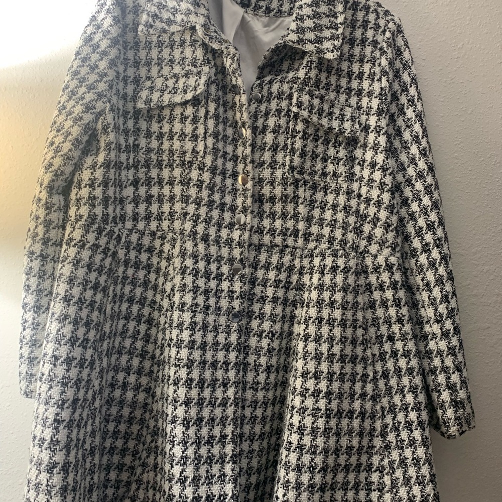 XXL Laundry By Shelli Segal Houndstooth Coat with Peplum Flare